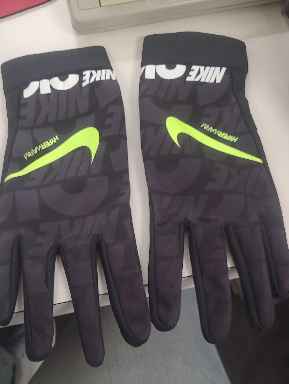 Nike Men’s Black Gloves with Neon Lime Swoosh